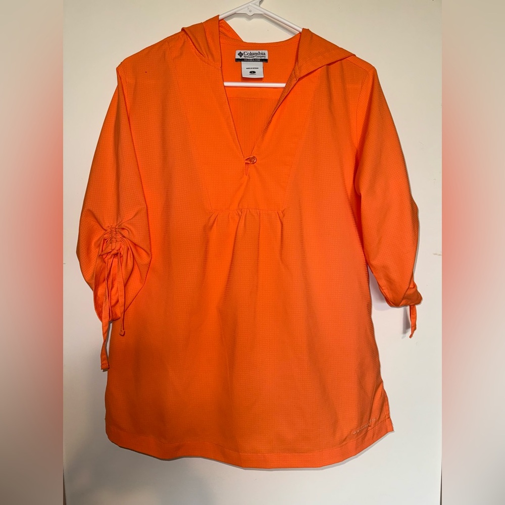 Columbia Sportwear Company Light Orange/Peach Large Omnishade Hooded Sunshirt